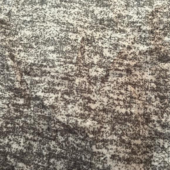 🆕 No Boundaries Super Plush Grey Velour High Waisted Leggings - Picture 3 of 7